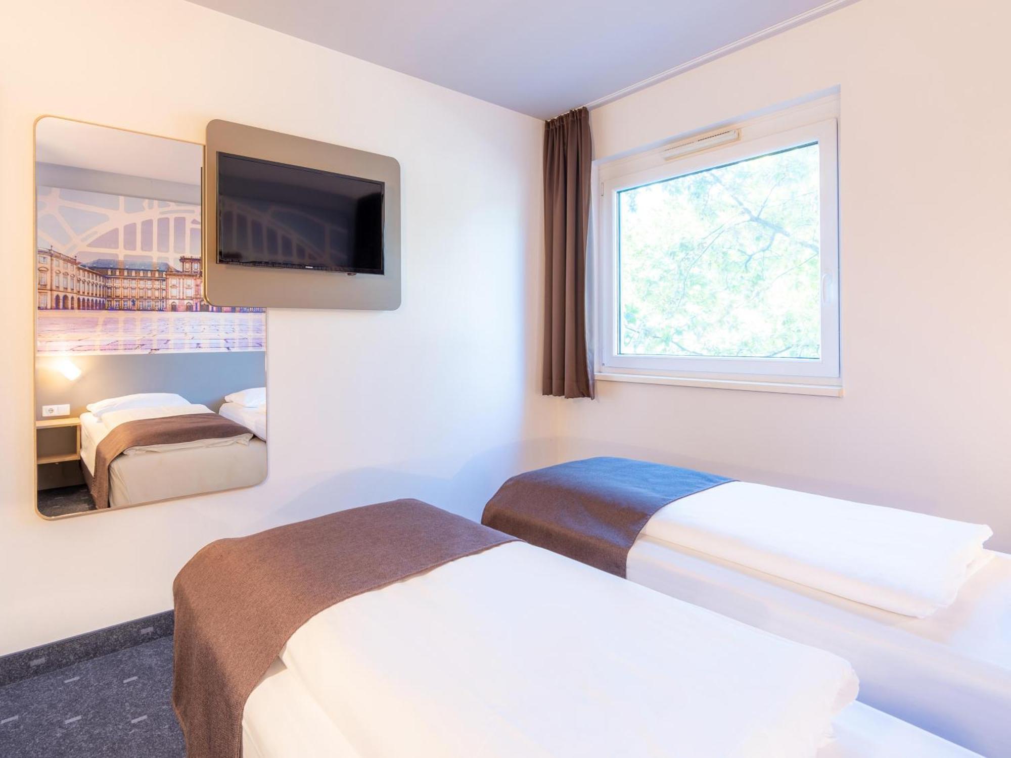 B&B Hotel Mannheim-Neuostheim Kültér fotó